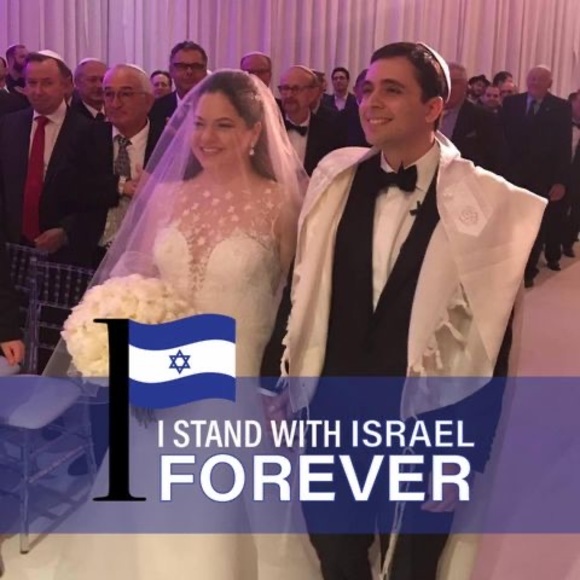 Meet your Posher, Valerie - Picture 1 of 1